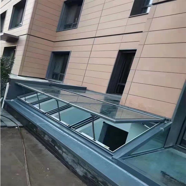 通風(fēng)采光天窗